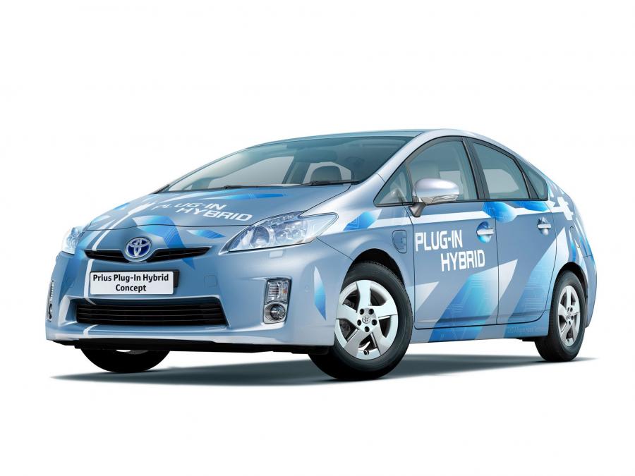  Toyota Prius Plug-In Hybrid Concept 2009 года  (фото 11 из 18)